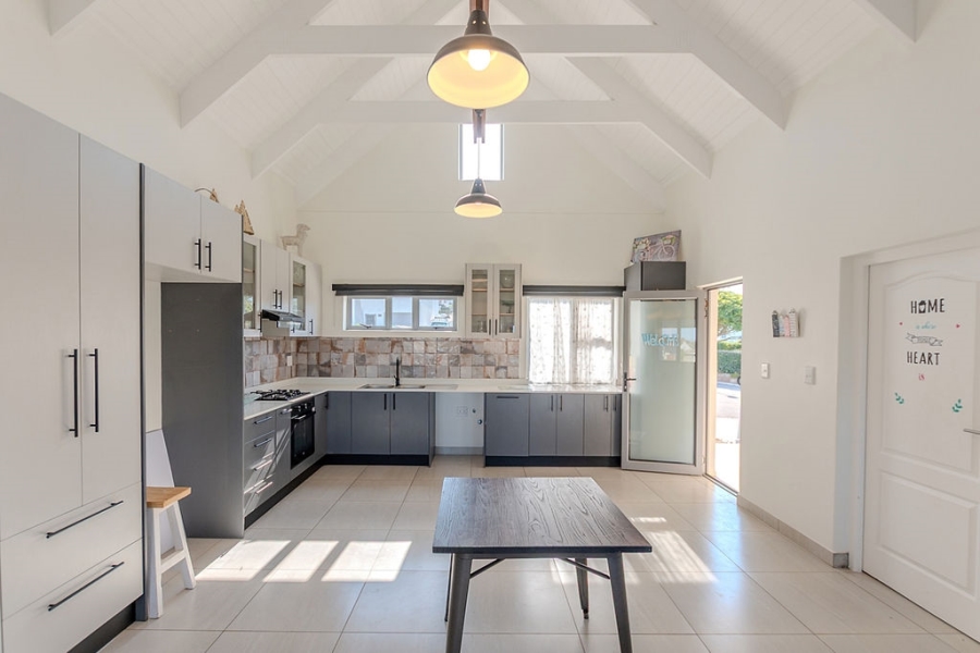 To Let 2 Bedroom Property for Rent in Welgedaan Estate Western Cape